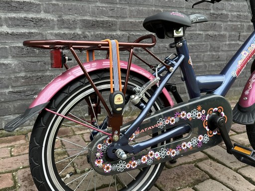 16 inch Batavus Koala Blauw/Roze - Batavus_Koala_16_Blauw_Roze_03.jpg