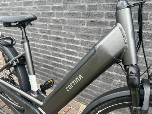 Cortina E-Fello Iron Black Matte - E-Fello_Iron_Black_matt_02.JPEG